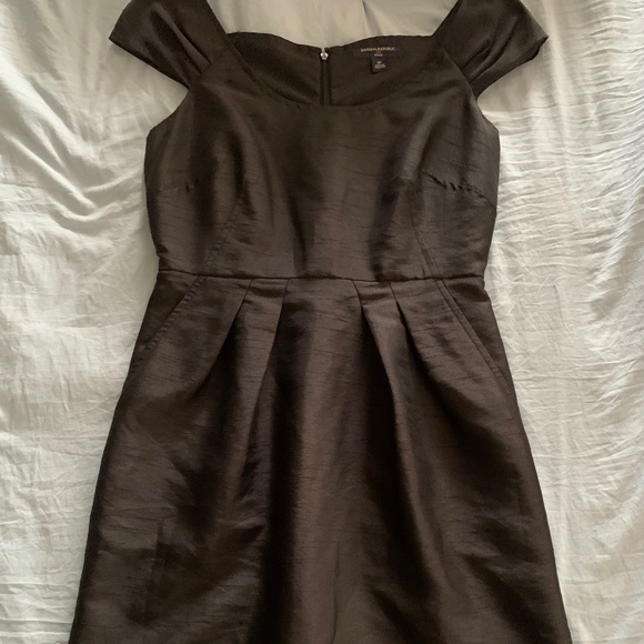 Banana Republic Dresses & Skirts - BOGO with any purchase Banana Republic dress